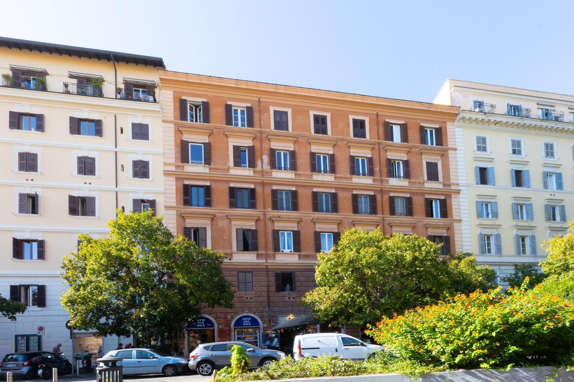 Khris - Trastevere - San Cosimato Apartment